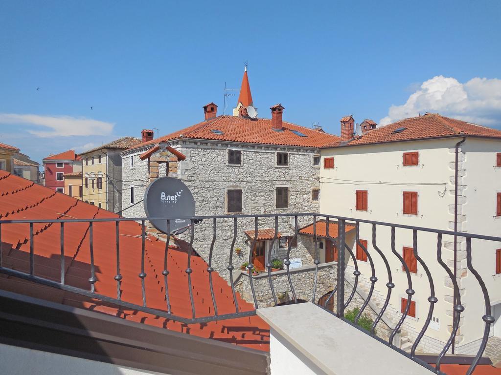 Stone House Apartments Brtonigla Exterior foto